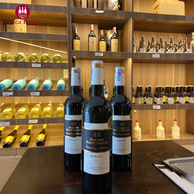 Khám Phá Vẻ Đẹp Thơ Mộng Của Domaine Haute Brande