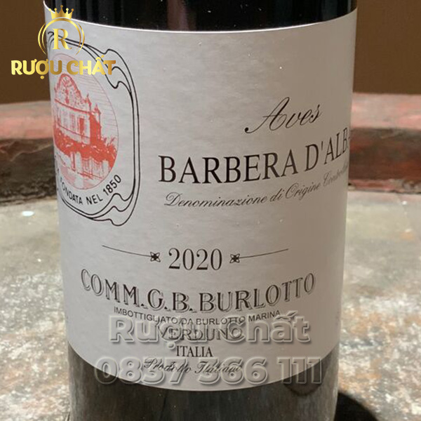 Comm. G.B. Burlotto Aves Barbera D'alba Comm. G.B. Burlotto Aves Barbera D'alba