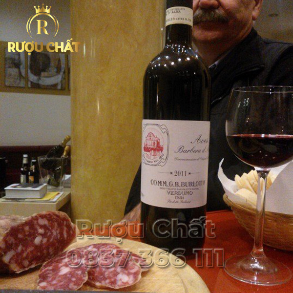 Comm. G.B. Burlotto Aves Barbera D'alba